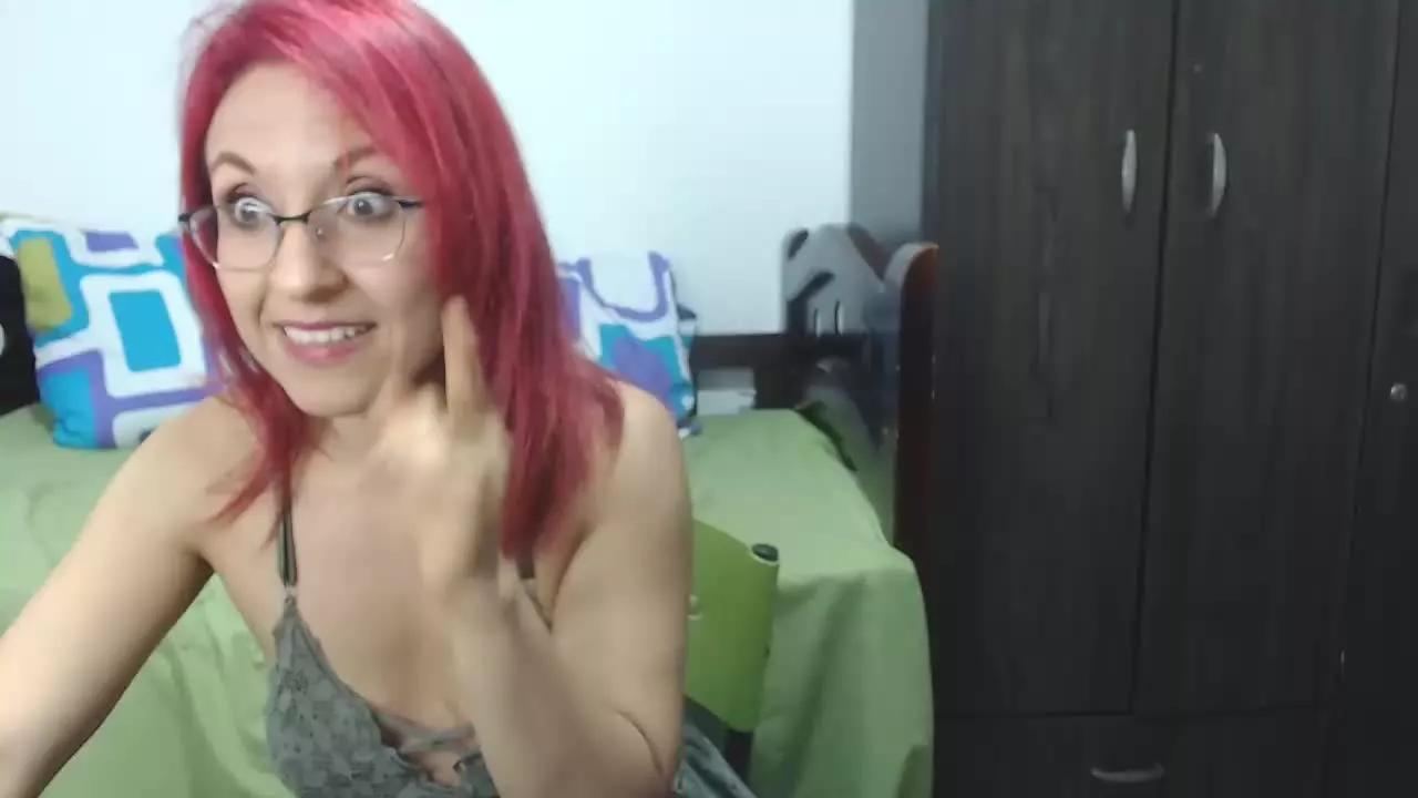 Catalina_Luciana on Streamray 