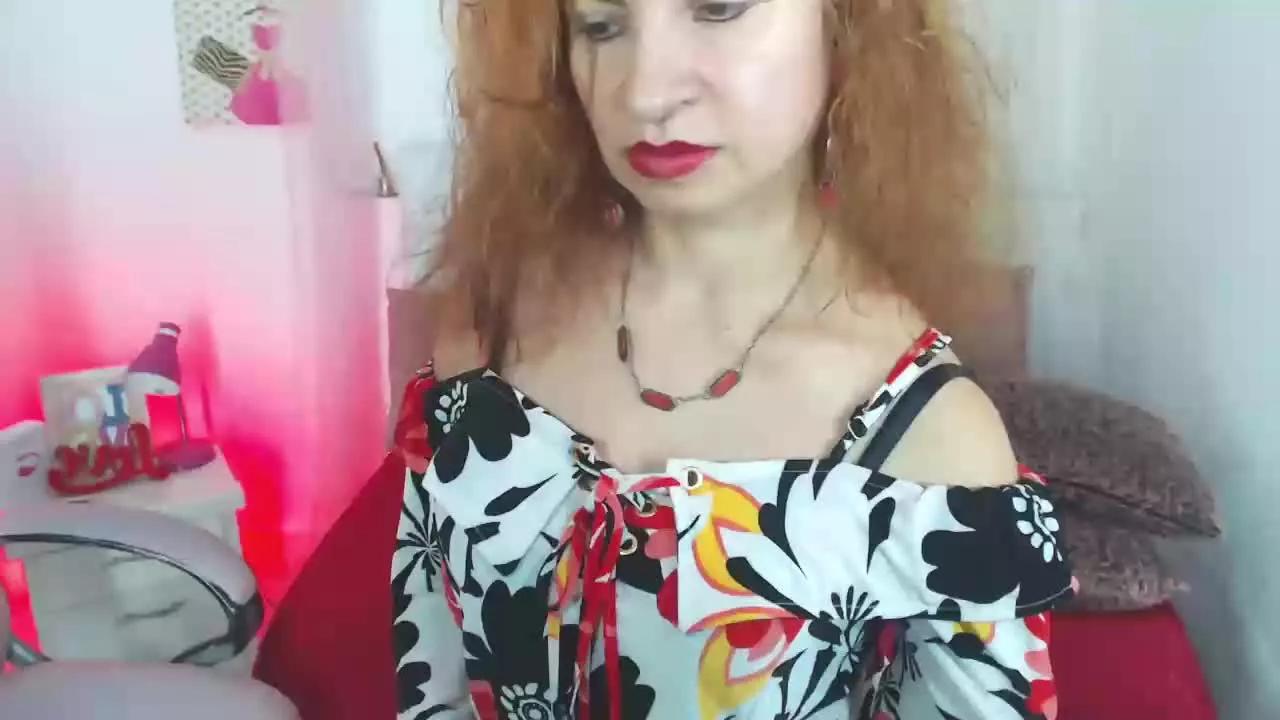Claudia_Rios on Streamray 