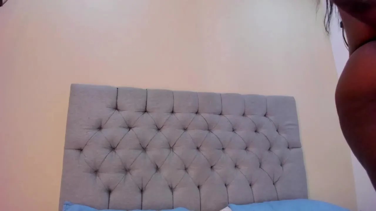 Offline Dakota_Brown on Streamray