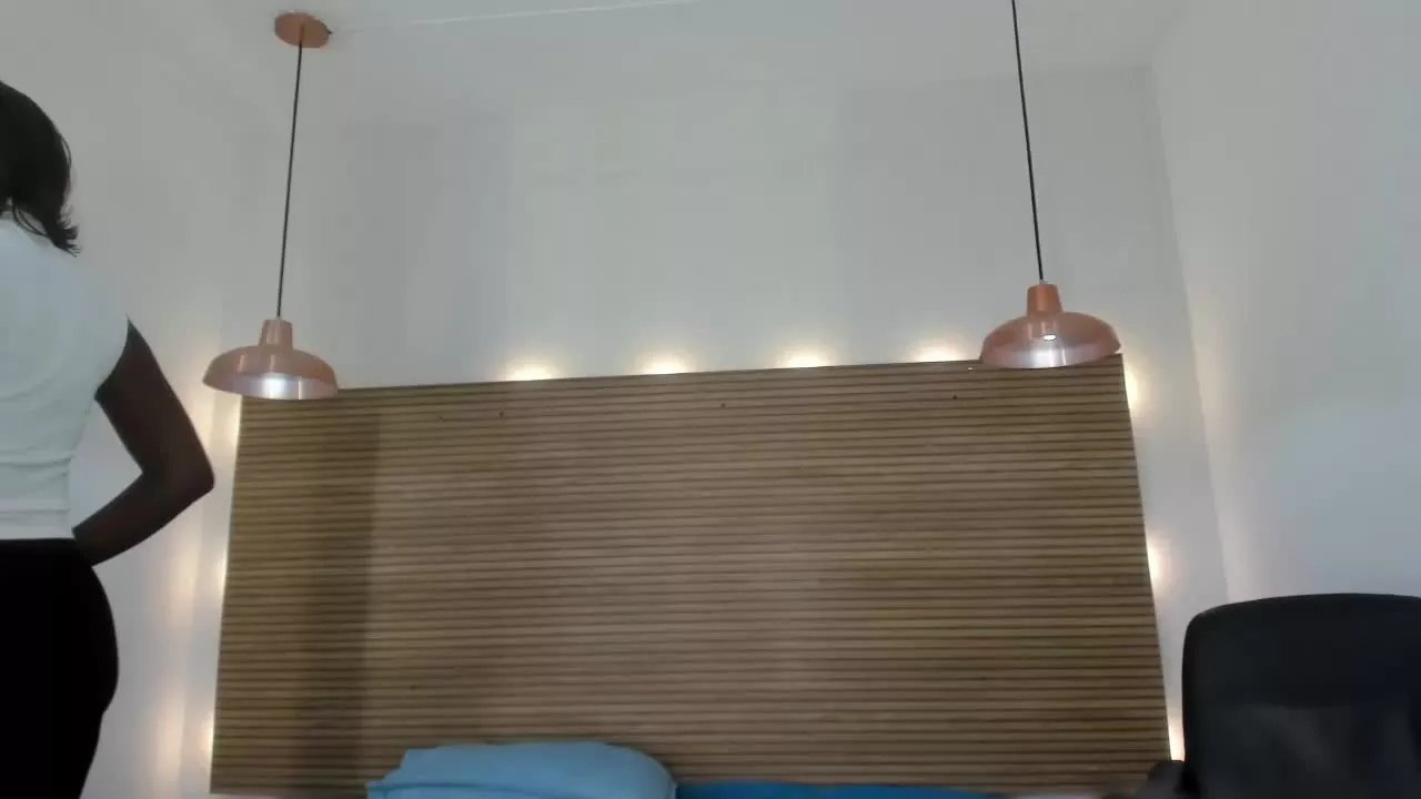 Offline Dakota_Brown on Streamray