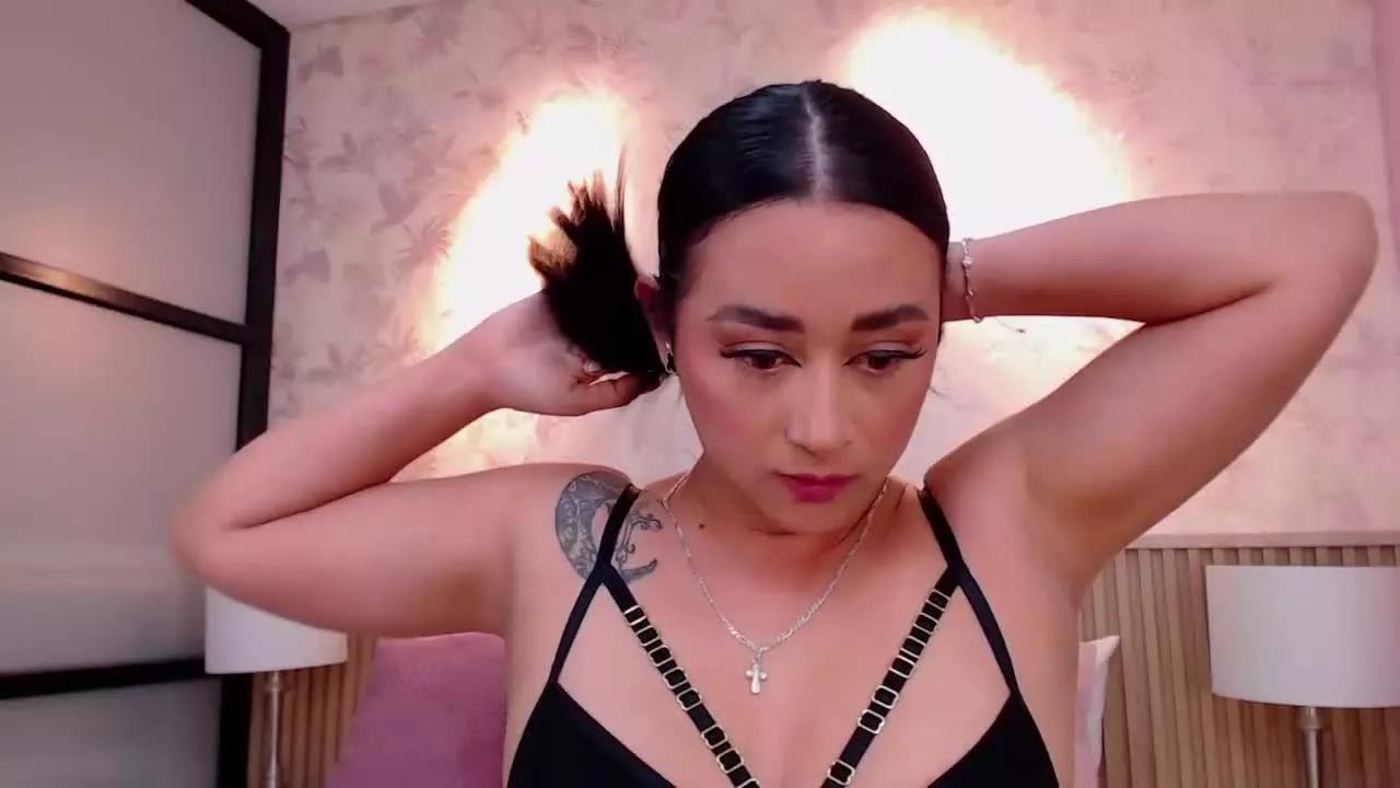 ElizabethClark1 on Streamray 