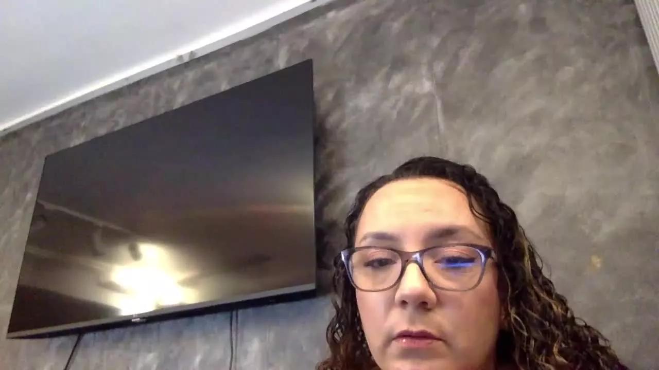 Eva_Darren on Streamray 