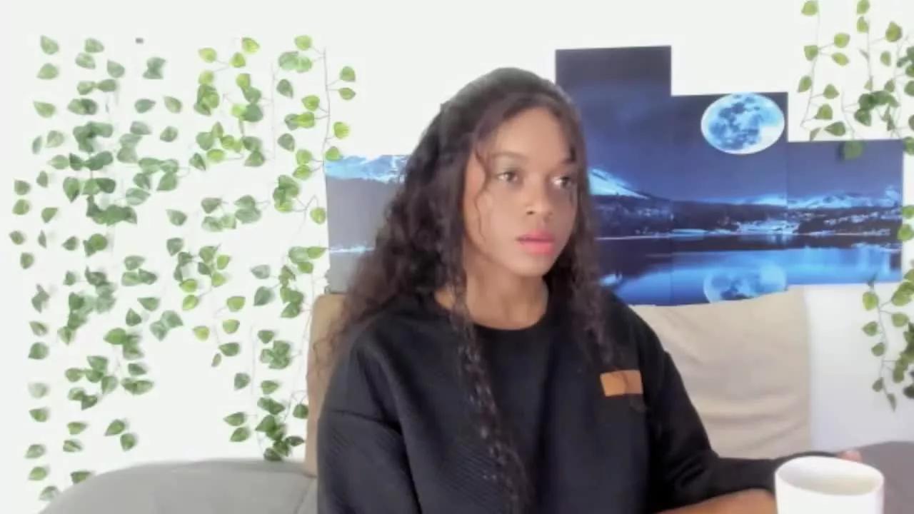 Eva_Luna on Streamray 