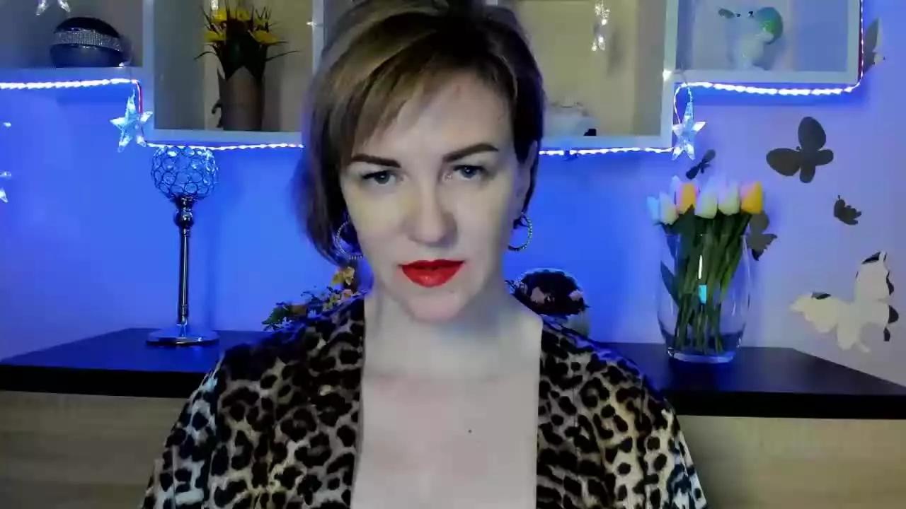 feliziaGLAM on Streamray 