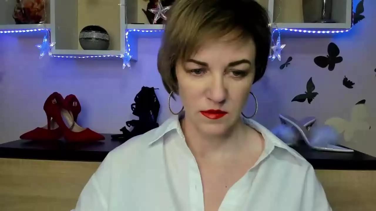 feliziaGLAM on Streamray 