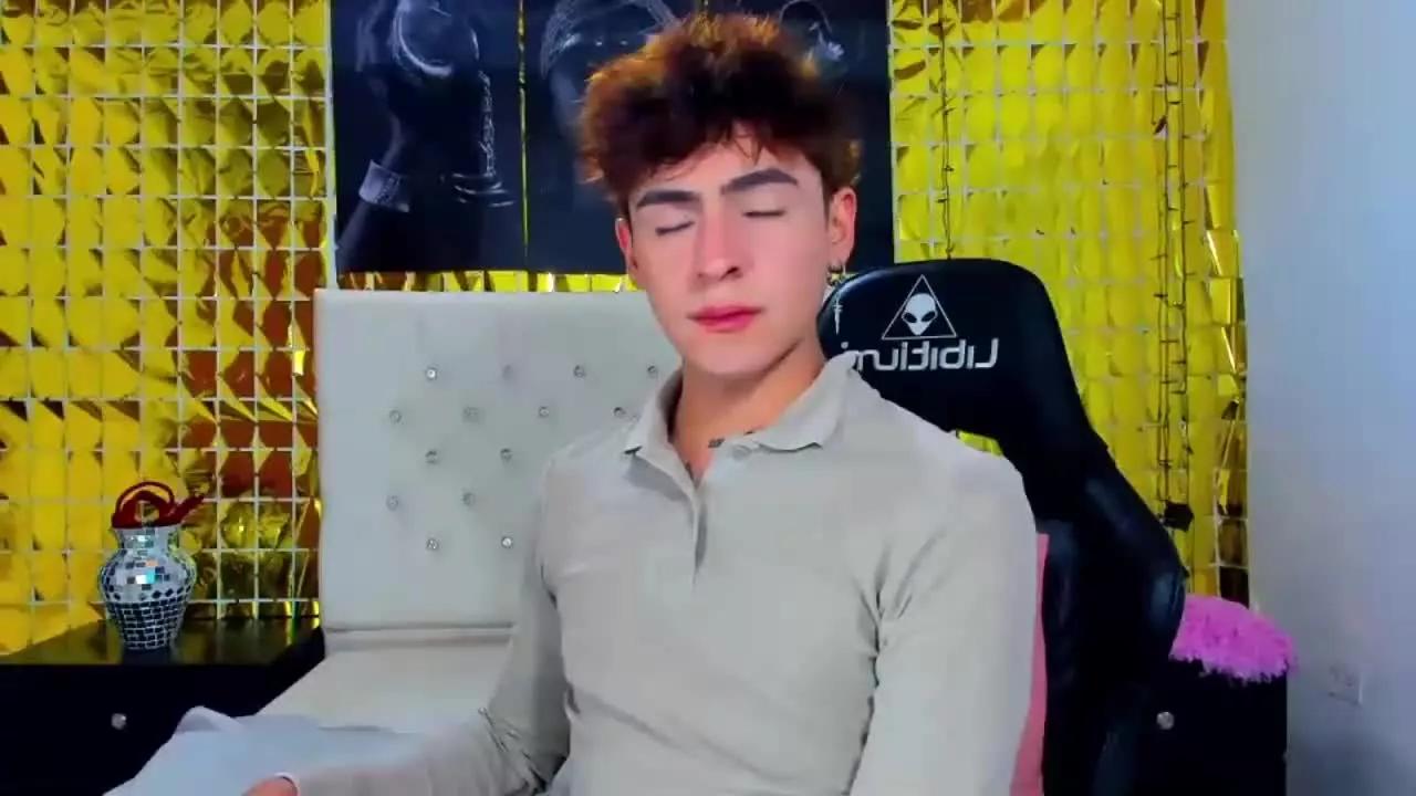GuzmanCaami on Streamray 