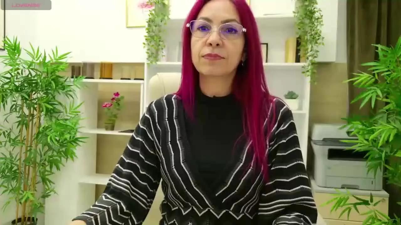 Isabely on Streamray 