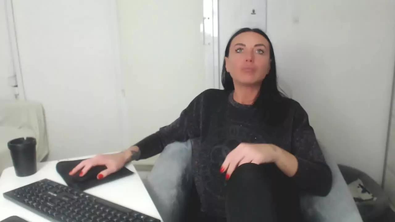 JolieCarla on Streamray 