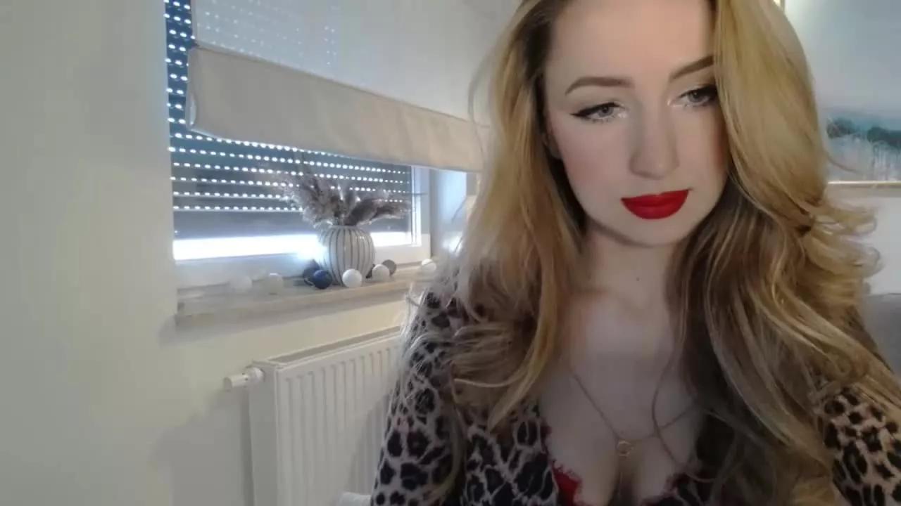 JulietteDiamond on Streamray 