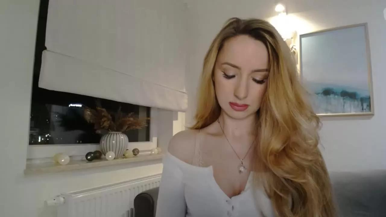 JulietteDiamond on Streamray 