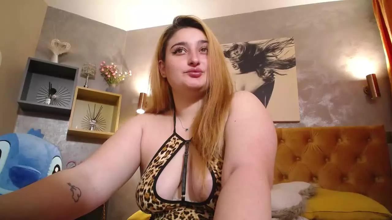 KelsyCarter on Streamray 