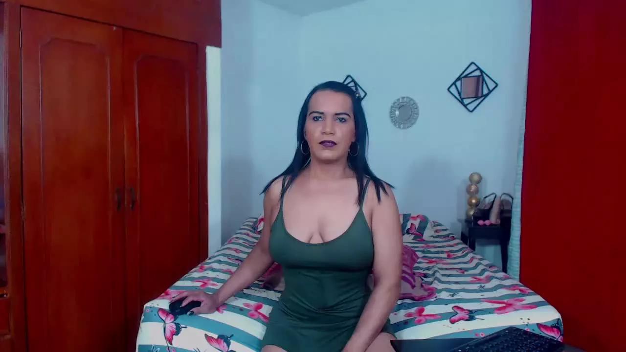 kimberlyfor4TS on Streamray 