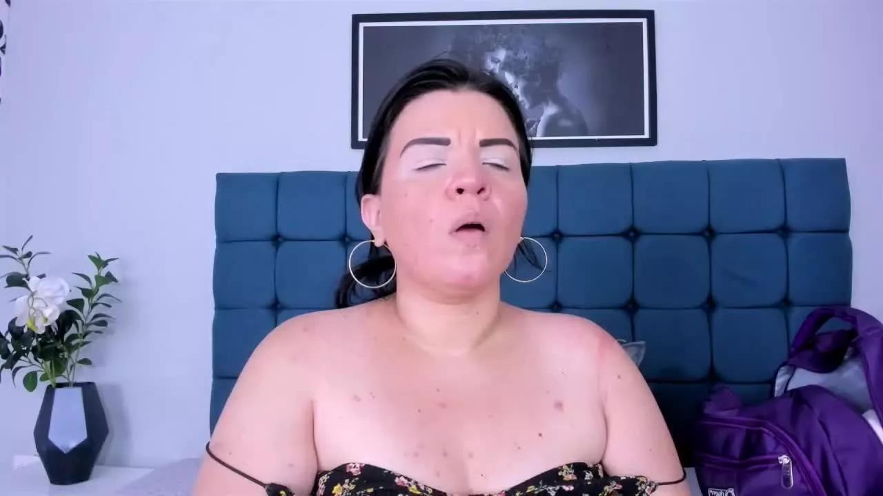 KylieArnau on Streamray 