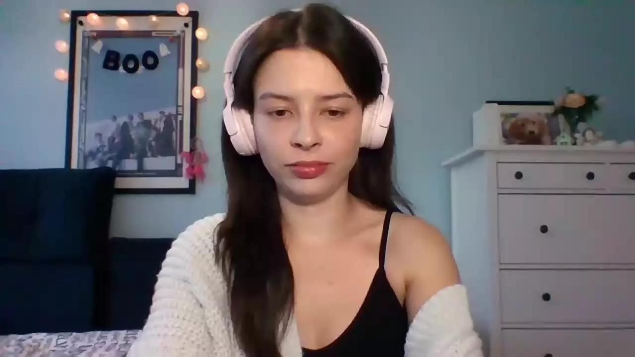 LariceTasty on Streamray 
