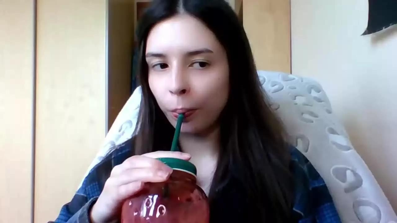LariceTasty on Streamray 