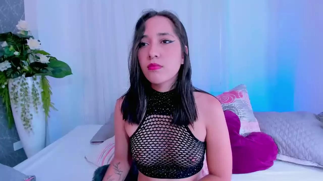 LiaTurrnerr on Streamray 