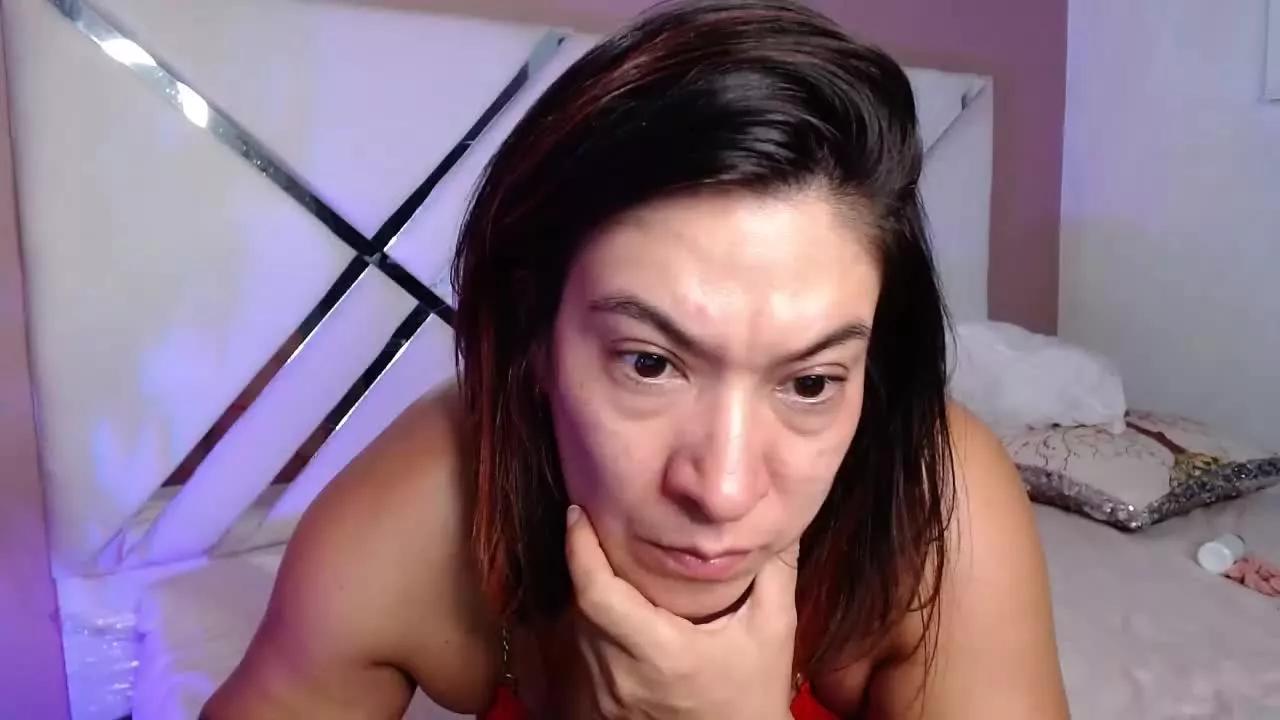 MeganLambert on Streamray 