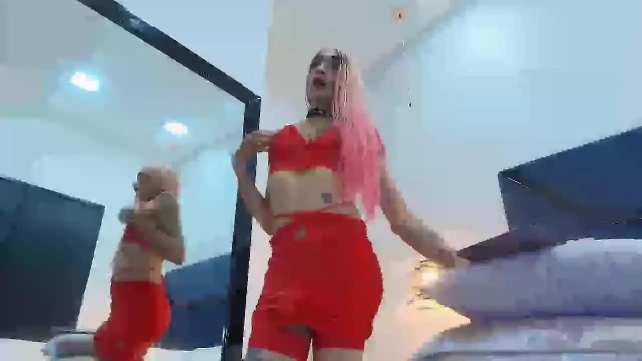 Mistress_KarenTS on Streamray 