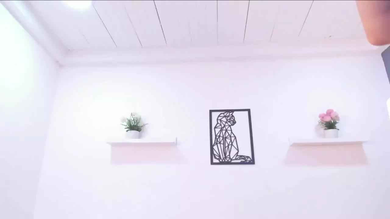 MollyPeachh on Streamray 