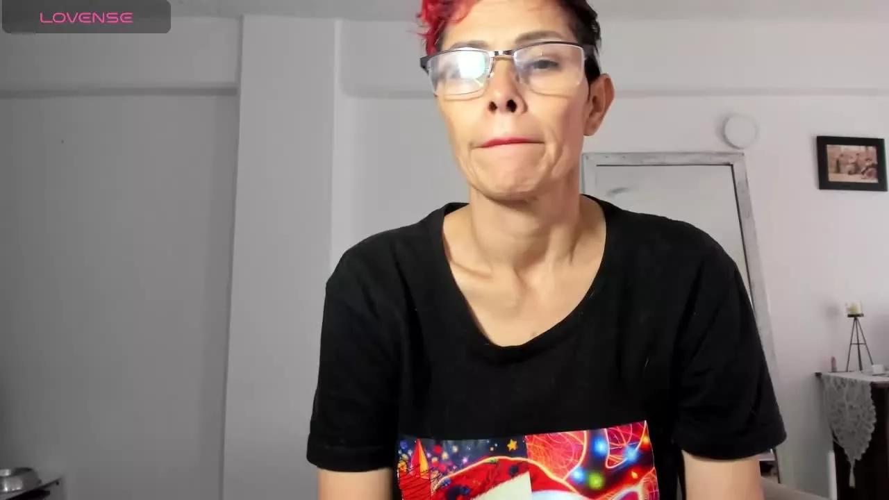 NancyTorresGu on Streamray 