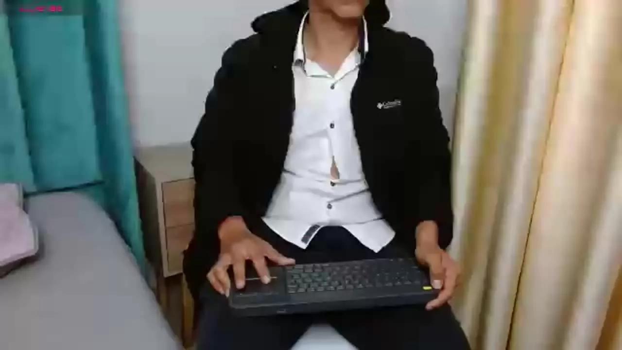 Noahbig1 on Streamray 