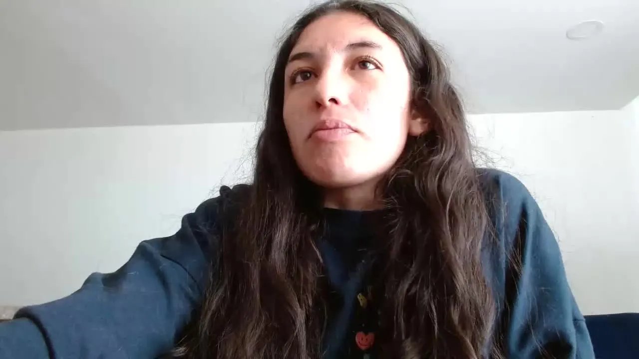 Offline Ratienterciopelo on Streamray