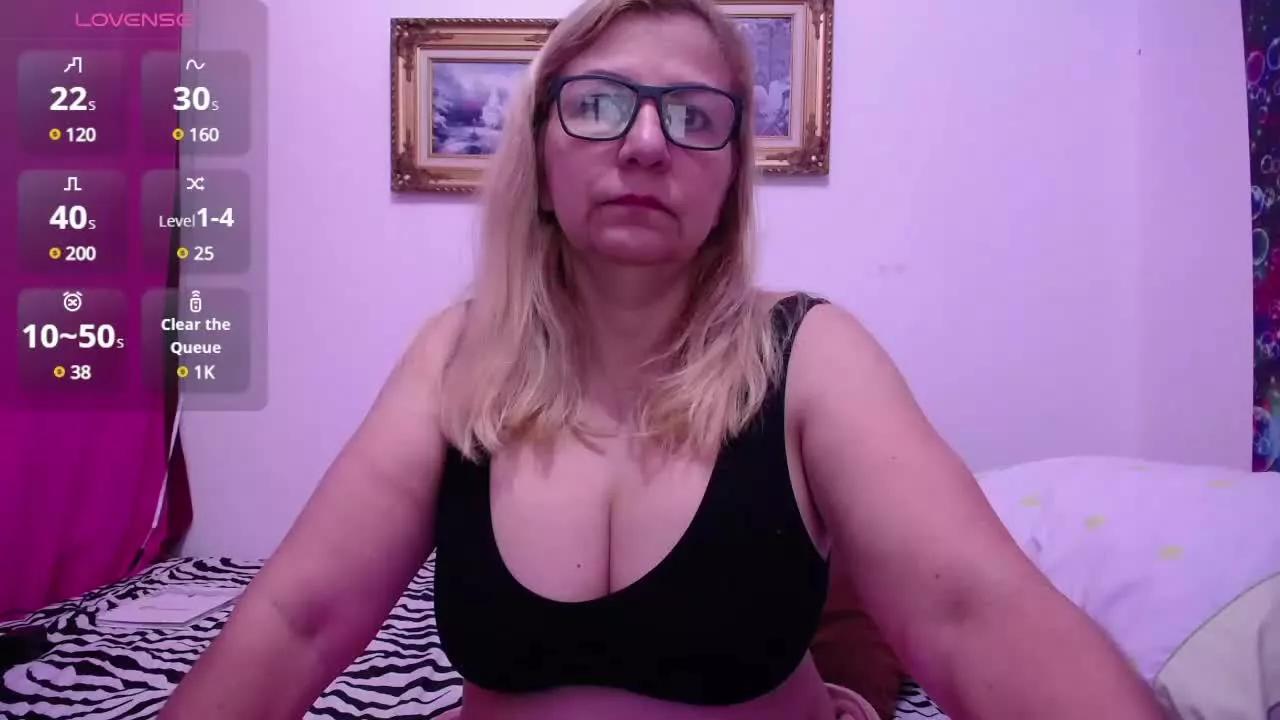 razzisweet on Streamray 