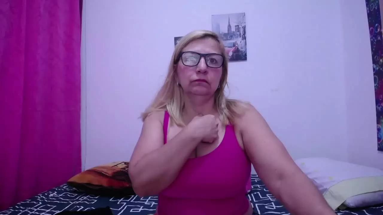 razzisweet on Streamray 