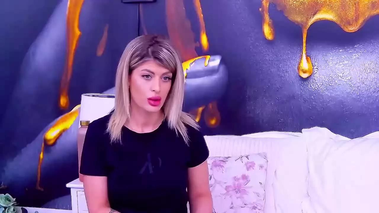 SalmaRoze on Streamray 