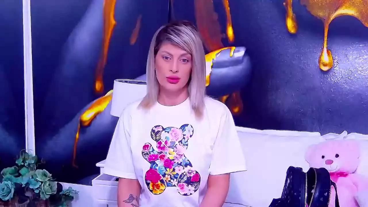 SalmaRoze on Streamray 