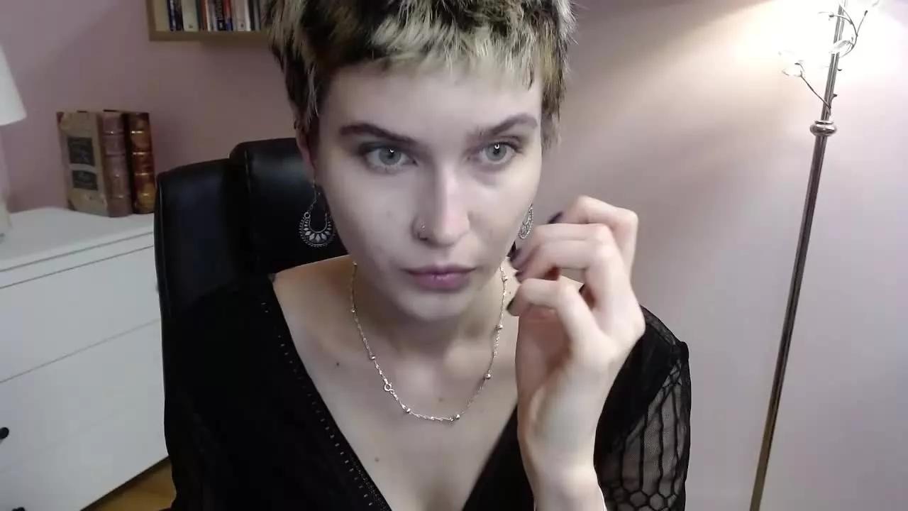 sarahPASSION on Streamray 