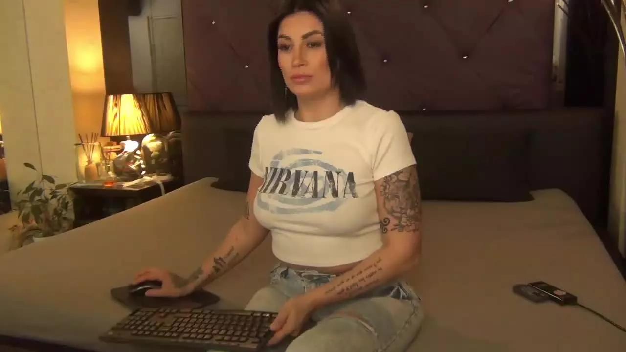 Seductive_Vivien on Streamray 