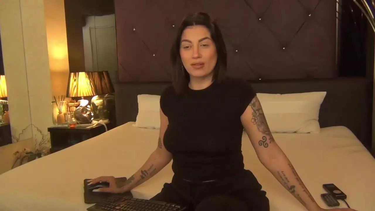 Seductive_Vivien on Streamray 