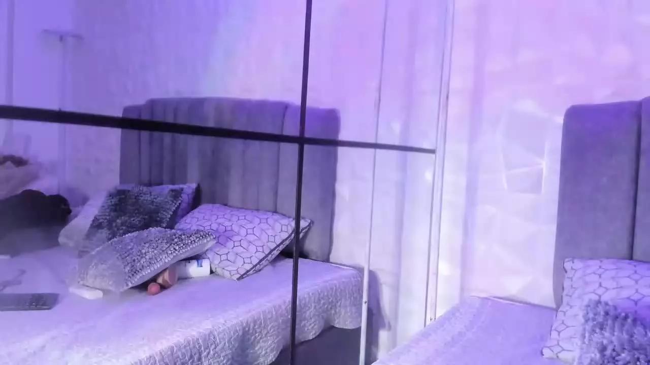 SophiePierce on Streamray 