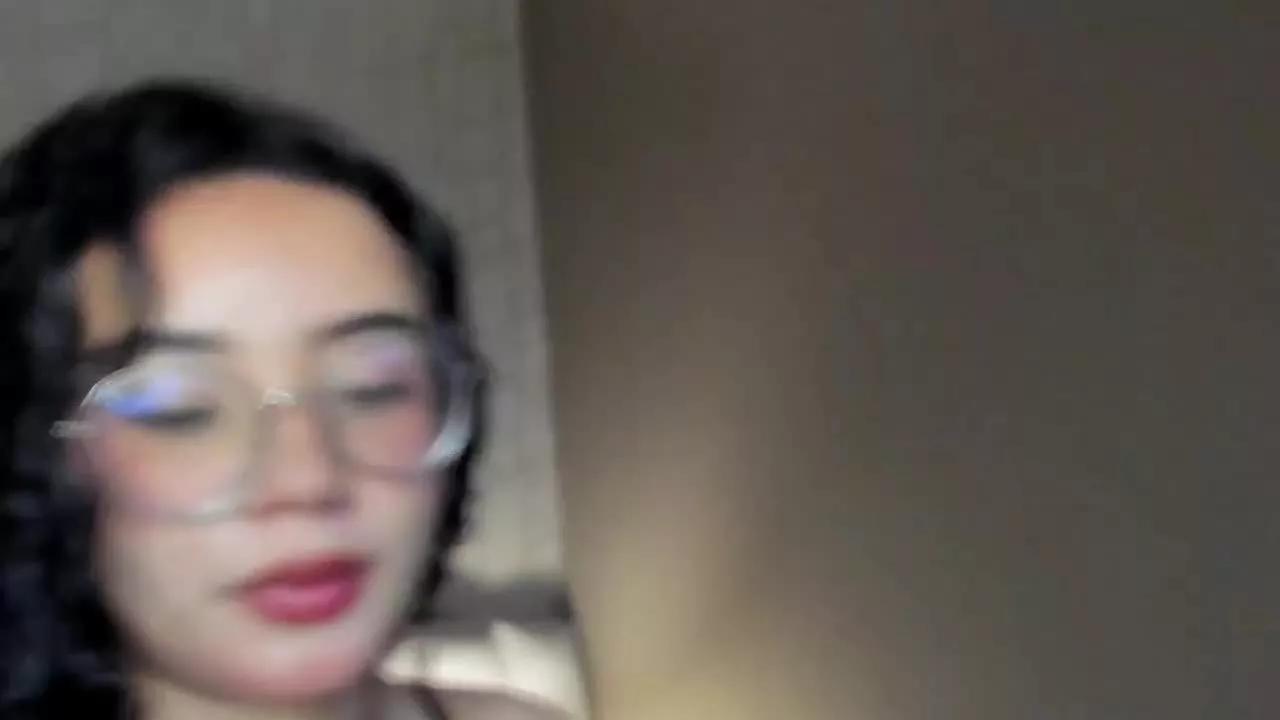 SwweetMoon on Streamray 