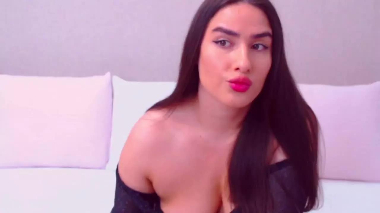 TTIFFANY on Streamray 