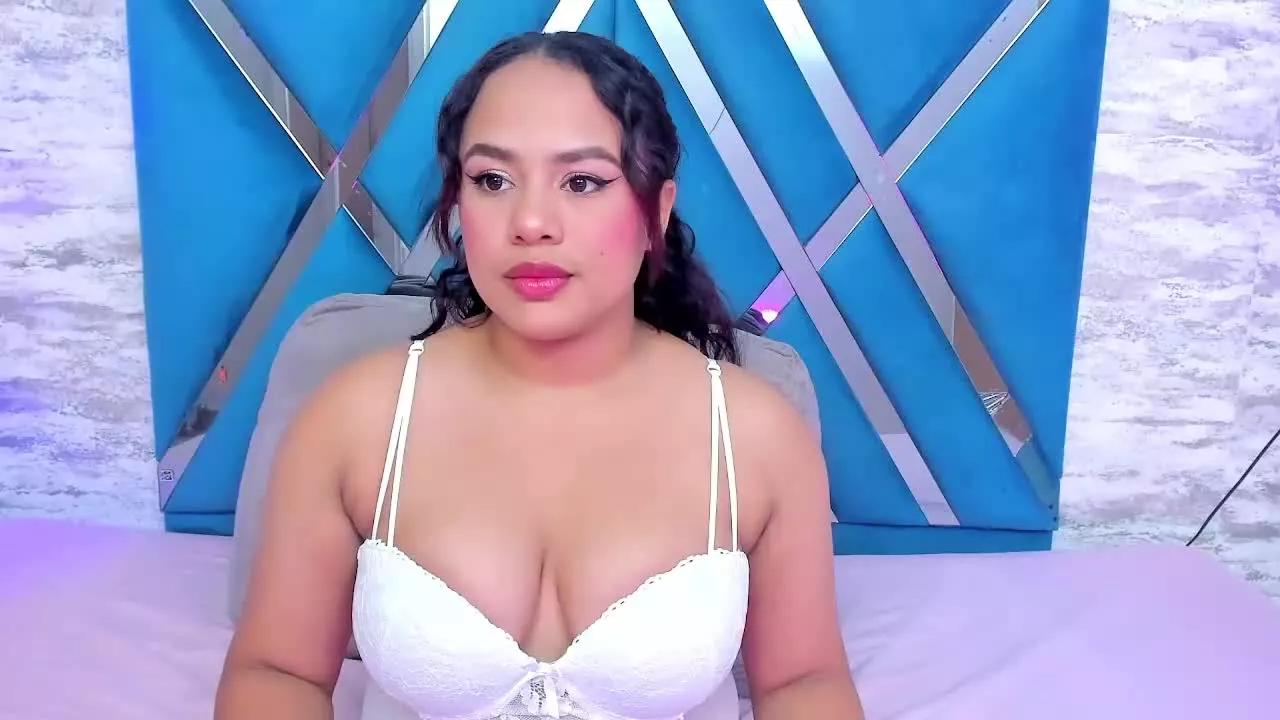 VeroMendoza on Streamray 