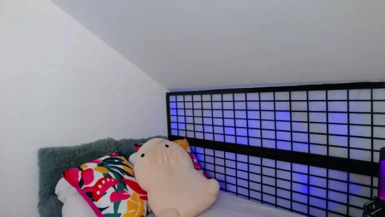 vevelicious on Streamray 
