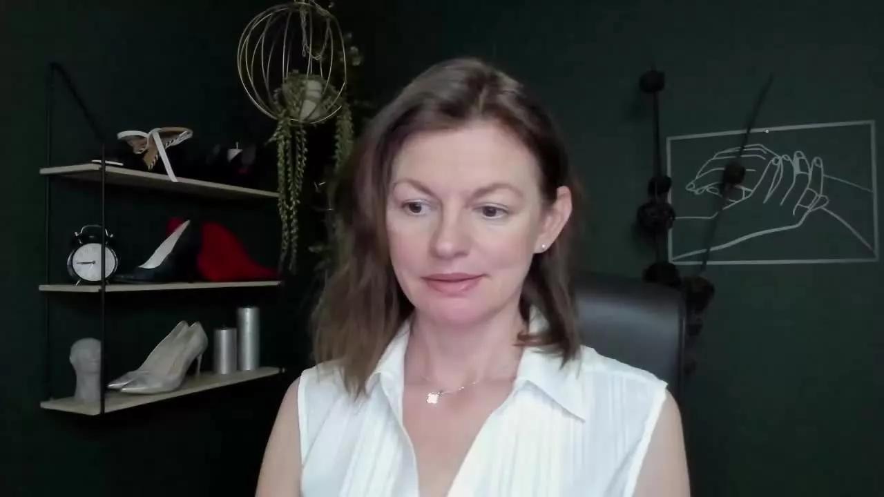 VivianTasty on Streamray 