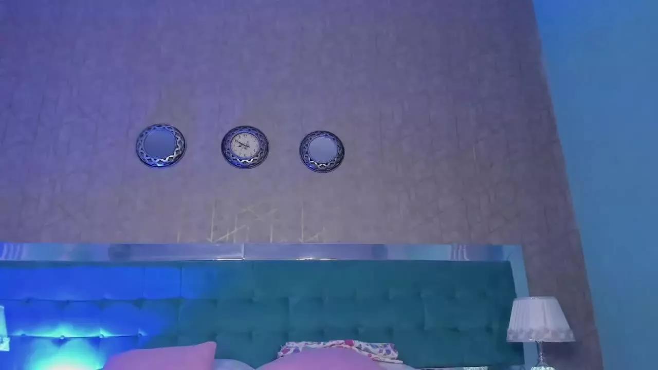 ZoeJohnson on Streamray 