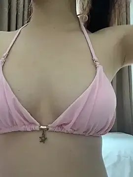 -Bibi-18 on StripChat