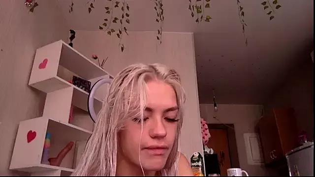 Freechat -Sexy_Barbie- on StripChat