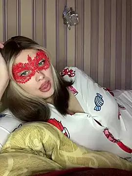 Freechat 69Laura696 on StripChat