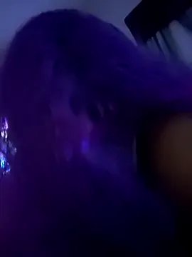 6lue6a6y69 on StripChat