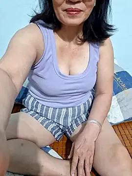 Explore __Mihmih__, she wants to masturbate for you __Mihmih__ from StripChat