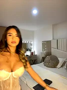 Cute _laura_02 wants you to fuck her body now _laura_02 from StripChat