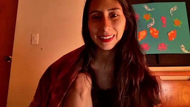 Cute _MoonLipson_ wants you to fuck her body now _MoonLipson_ from StripChat