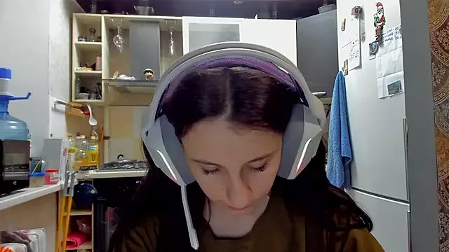 _Nika_Kik on StripChat