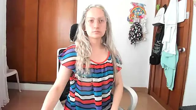 Adele_johnsonn1 on StripChat