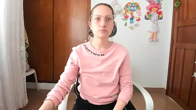 Adele_johnsonn1 on StripChat